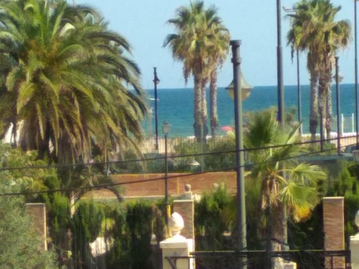 Apartmentsuitespain Atic Panoramic Beach Valencia Kültér fotó